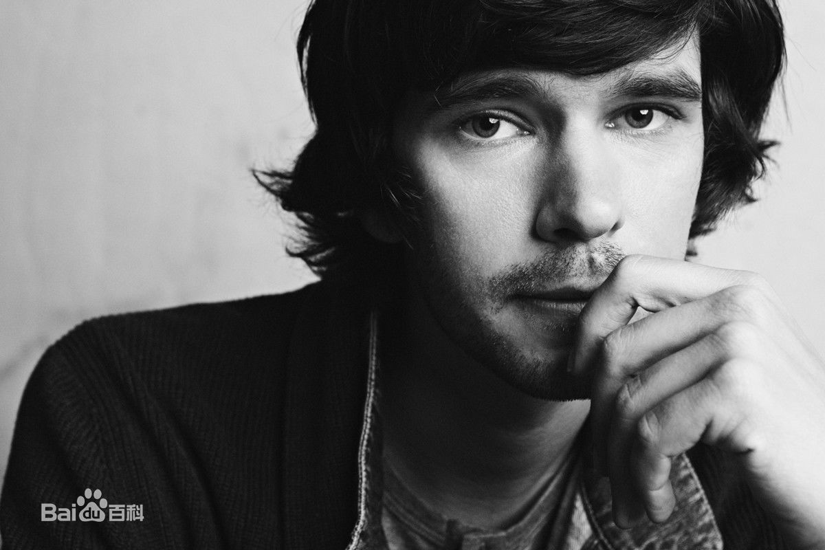 本·威士肖(Ben Whishaw)高清图册