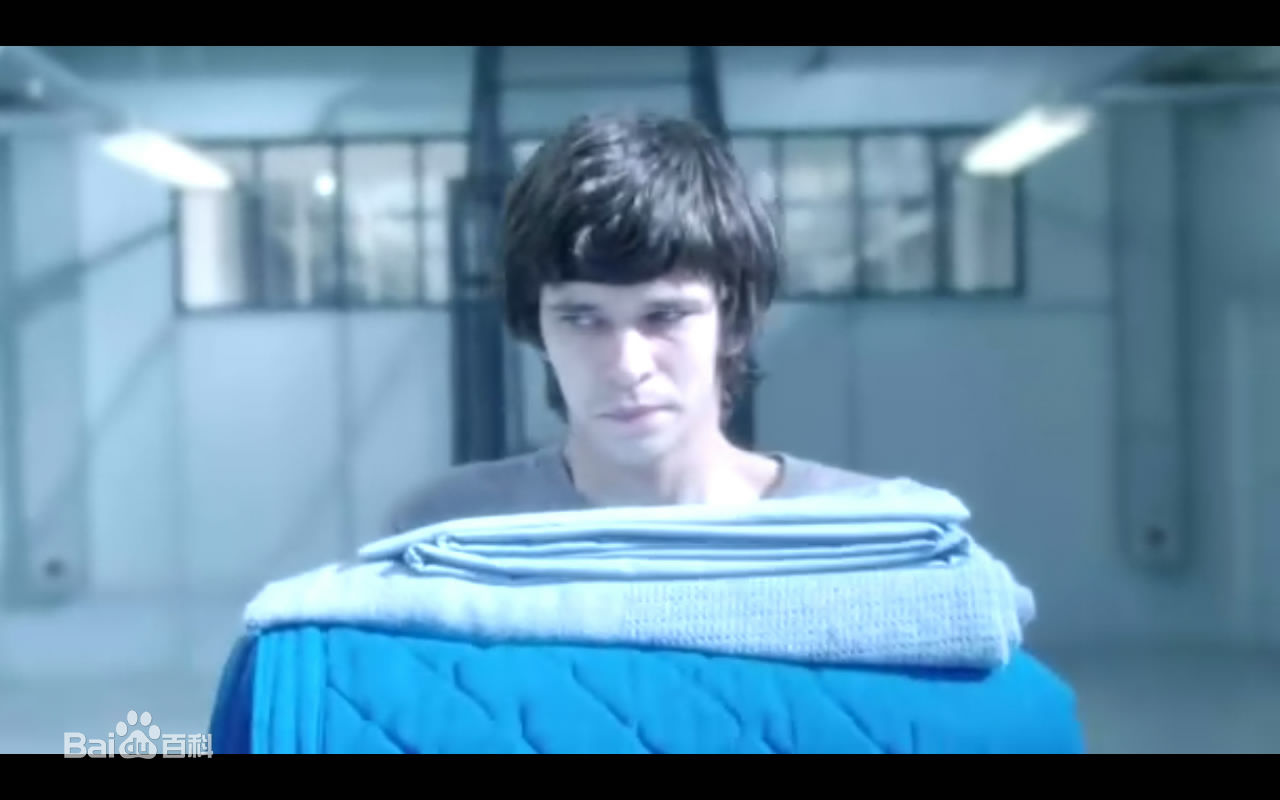 高清本·威士肖(Ben Whishaw)性感图片