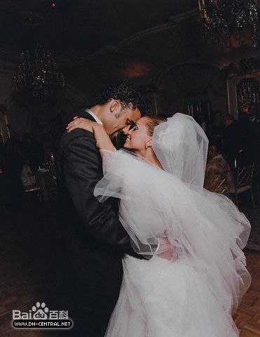 凡妮莎·威廉斯(Vanessa Williams)家庭生活照片生活照相册