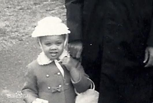 凡妮莎·威廉斯(Vanessa Williams)家庭生活照片生活照相册