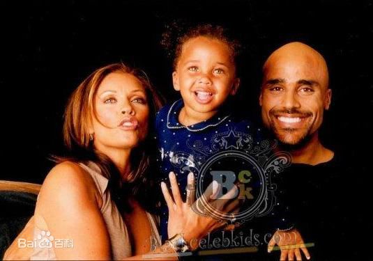 凡妮莎·威廉斯(Vanessa Williams)家庭生活照片生活照相册