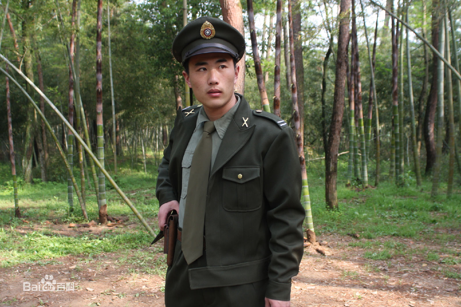 池瑞波在电视连续剧《白狼》中的