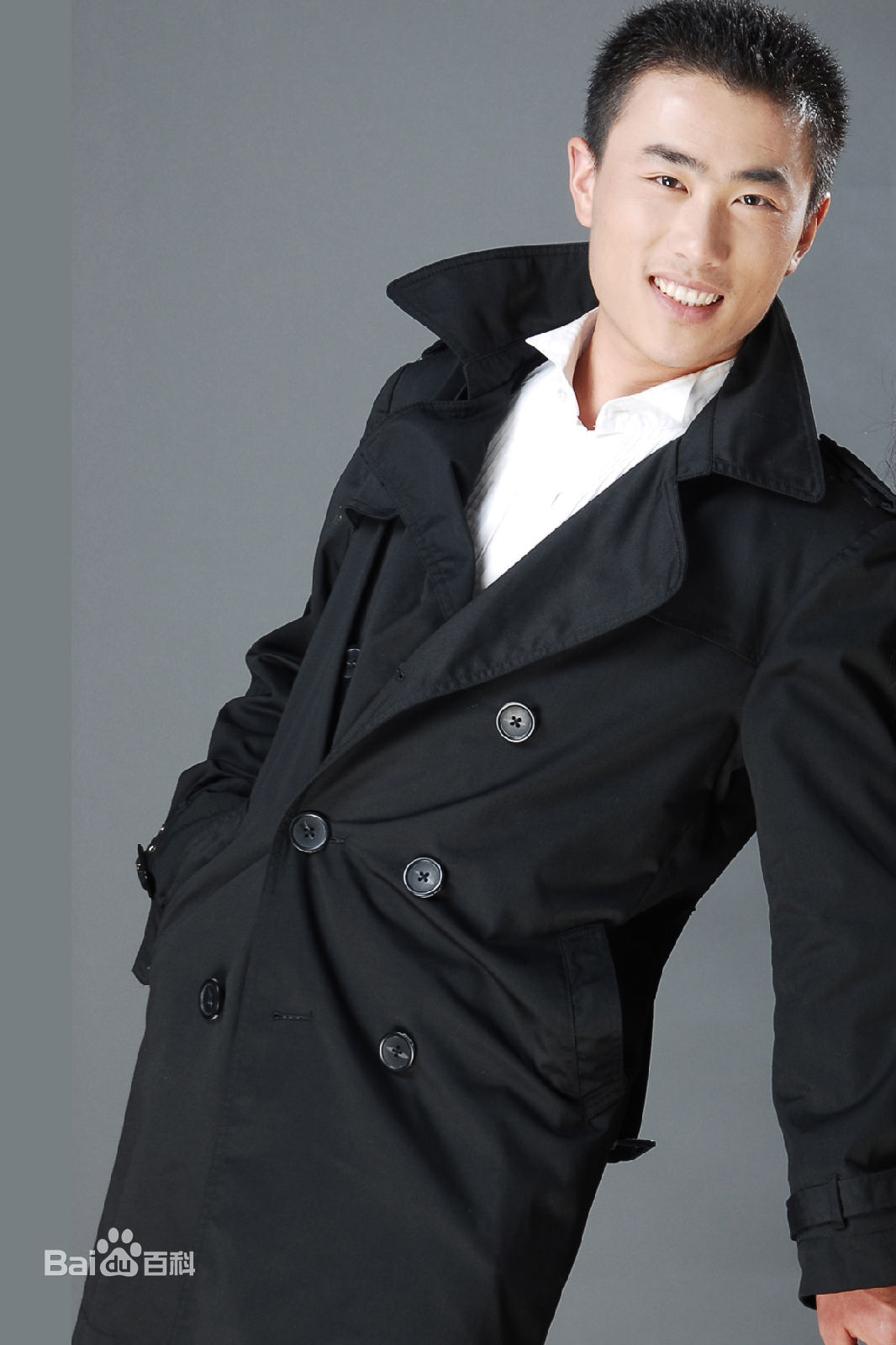 池瑞波服装广告模特 前后照片