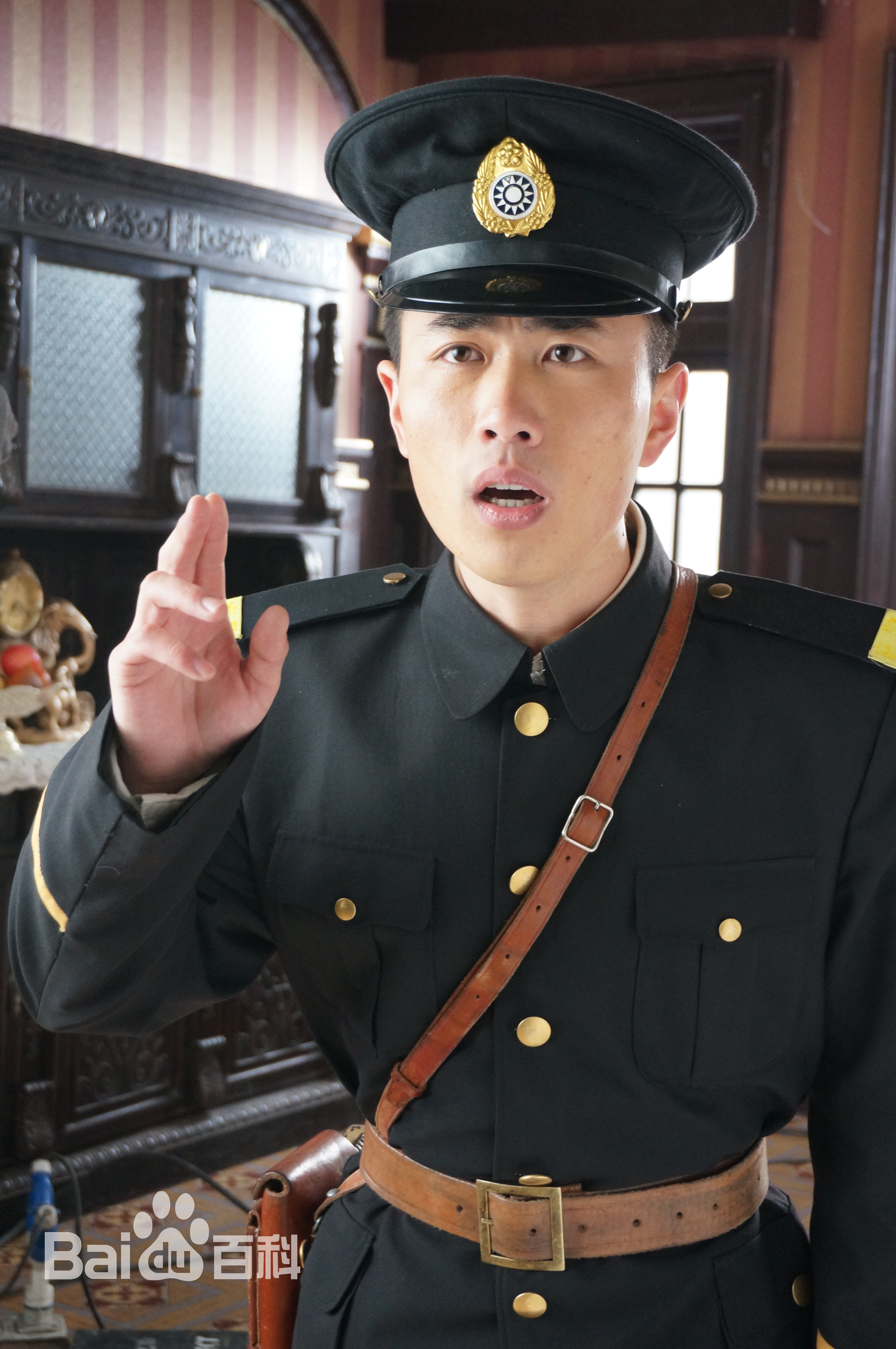 最优质池瑞波在电视剧《新燕子李三》 饰 刘副官中的相册