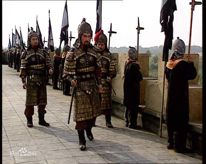 王卫国饰演的玉帝前后照片