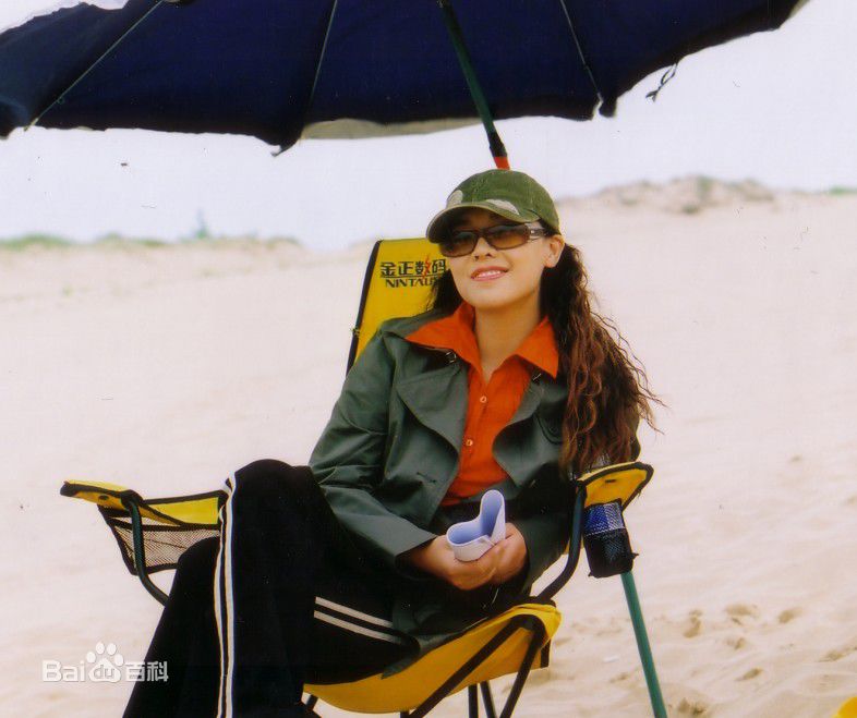 戴玮MV工作照素颜照相册