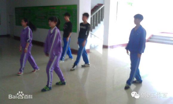 马闻远(Asher)抚顺二中街舞社JK-Crew前后照片