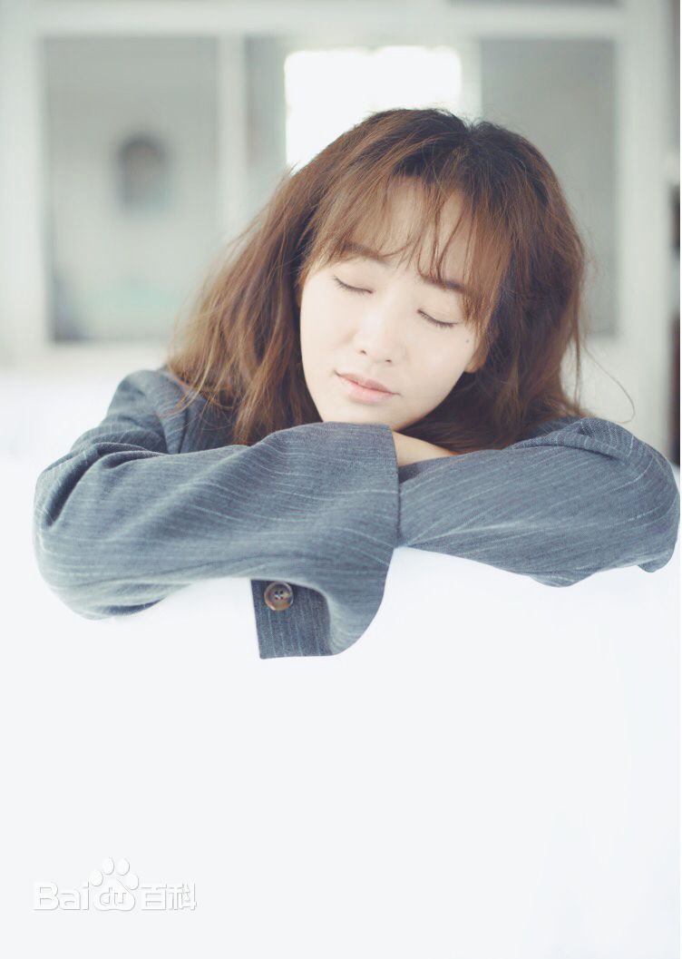 最优质刘珈彤素颜照