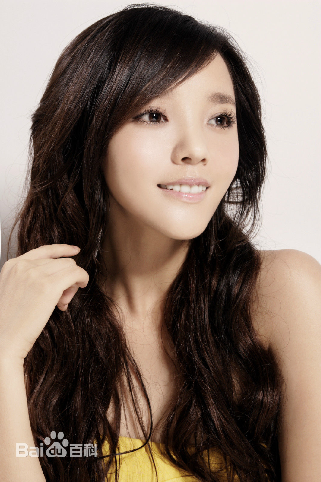 阳蕾(Shine Yang)生活照素颜照相册