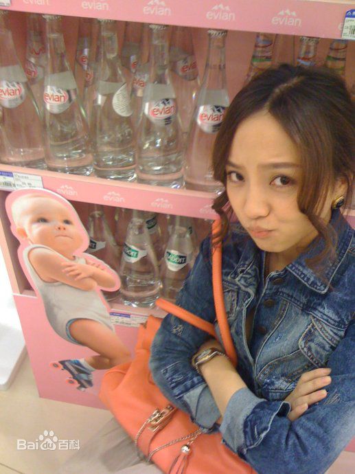 阳蕾(Shine Yang)生活照素颜照相册