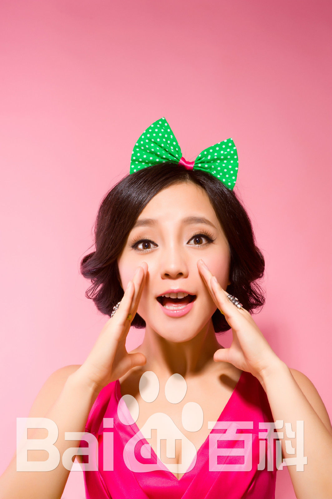 阳蕾(Shine Yang)生活照素颜照相册