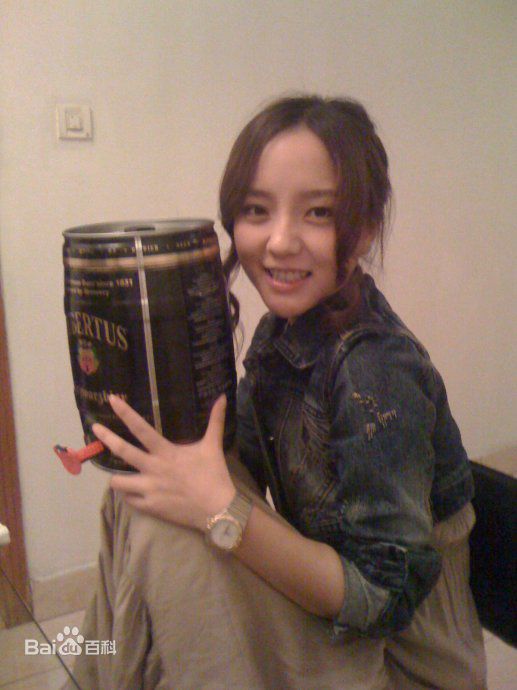 阳蕾(Shine Yang)生活照素颜照相册