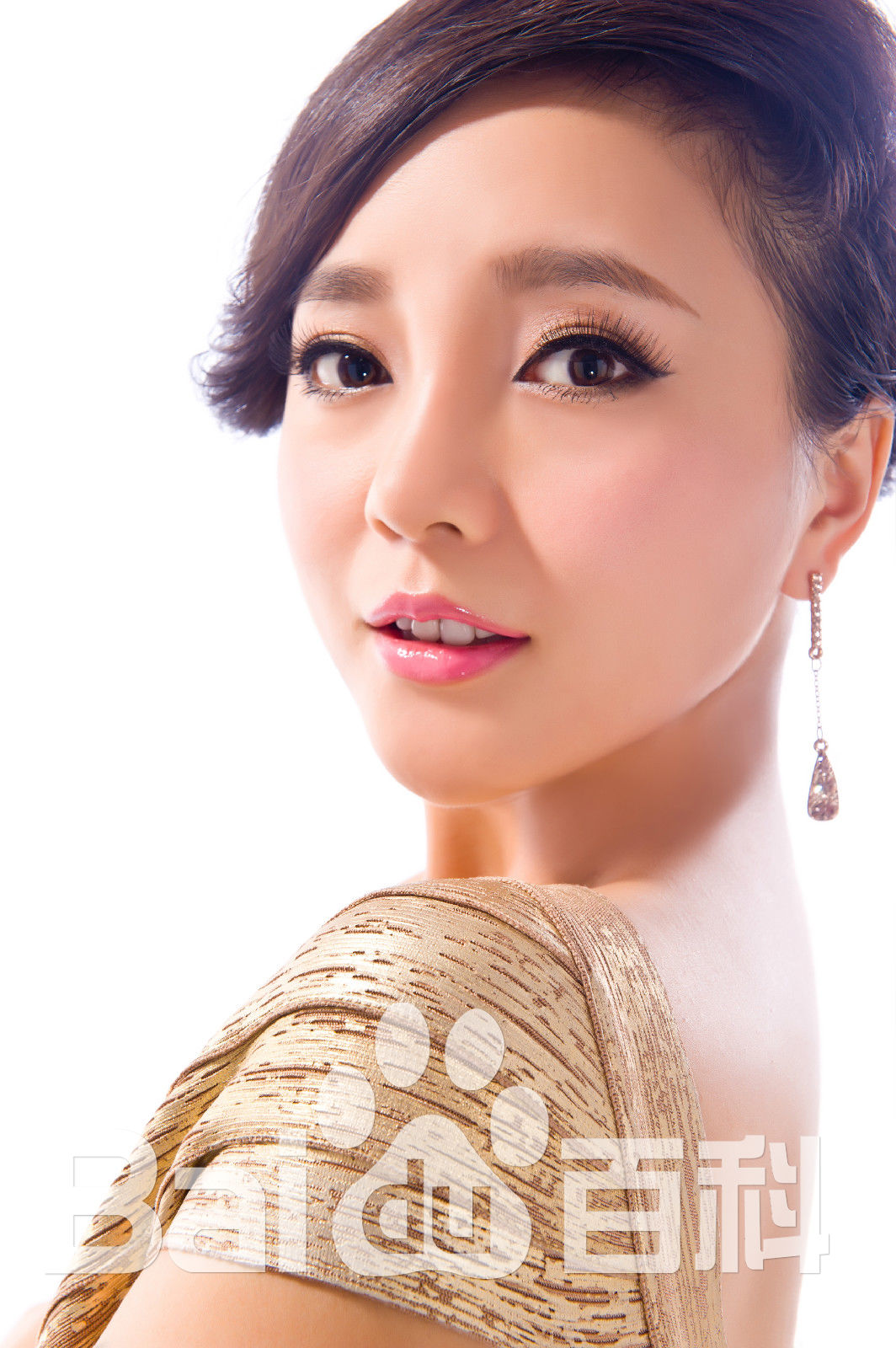 阳蕾(Shine Yang)生活照素颜照相册