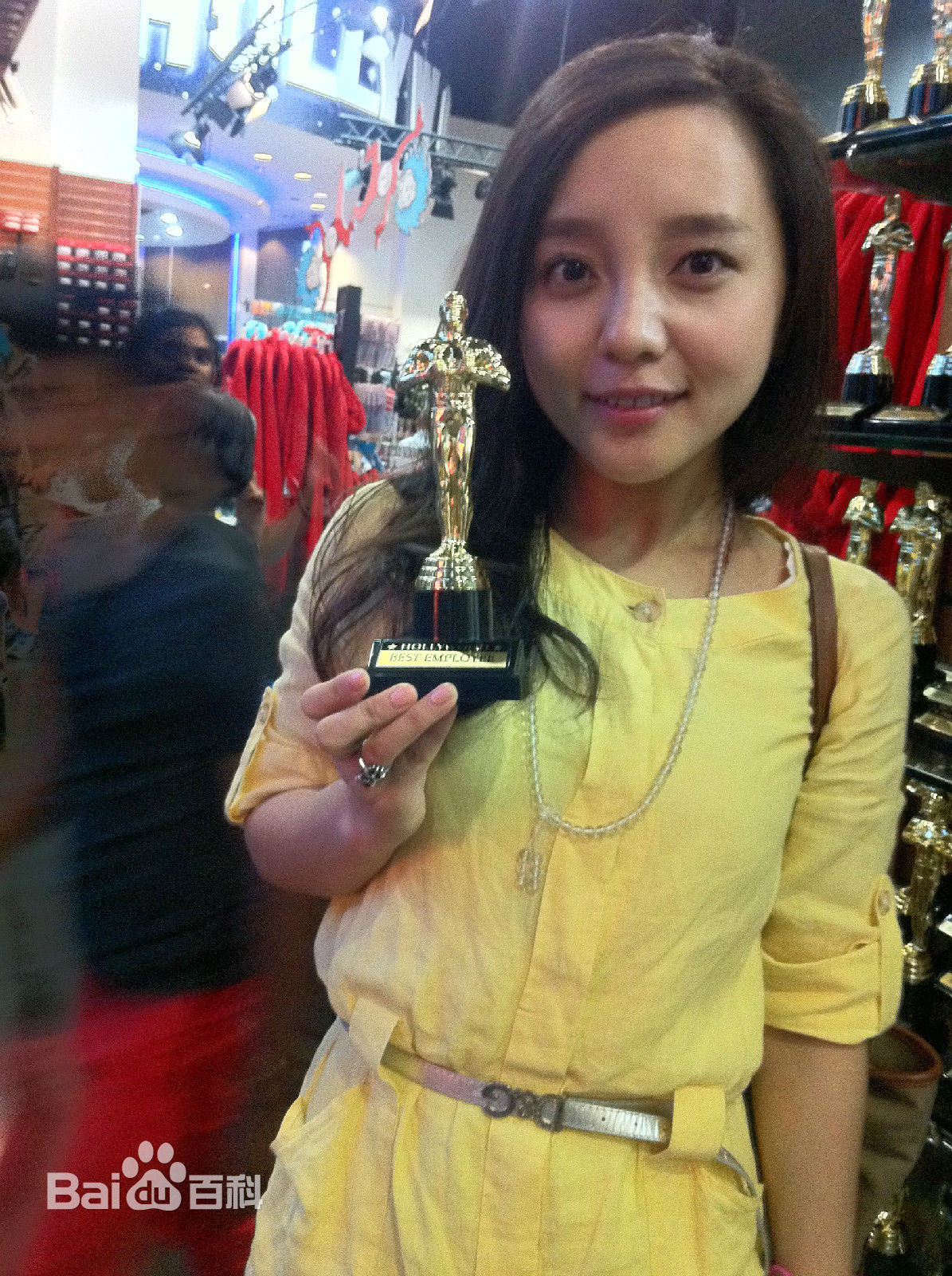 阳蕾(Shine Yang)生活照素颜照相册