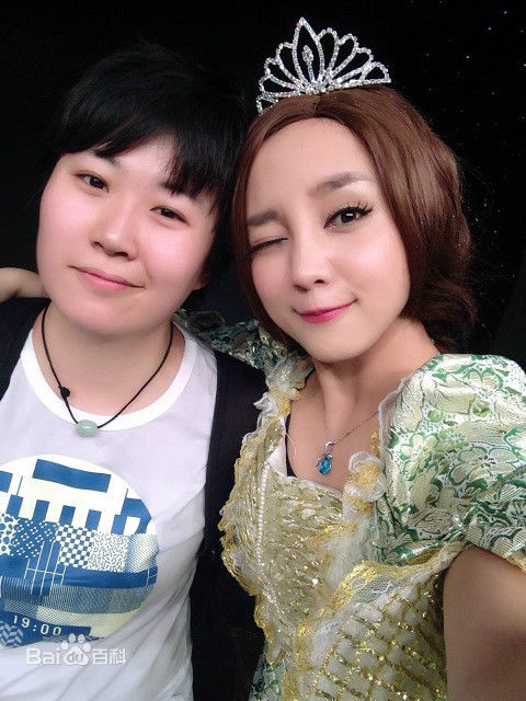 阳蕾(Shine Yang)卡酷及闪天下工作照素颜照相册