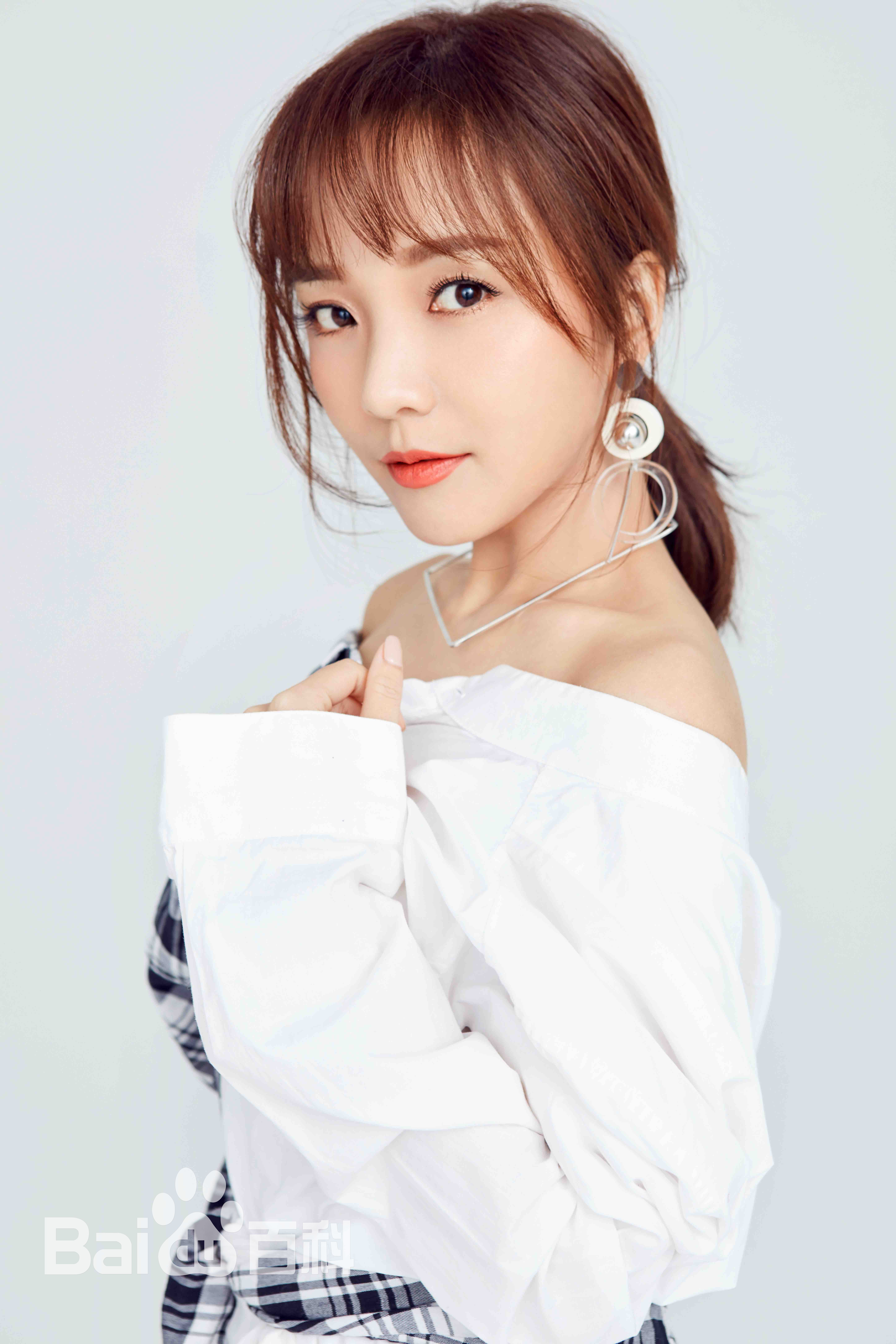 阳蕾(Shine Yang)最新2017壁纸