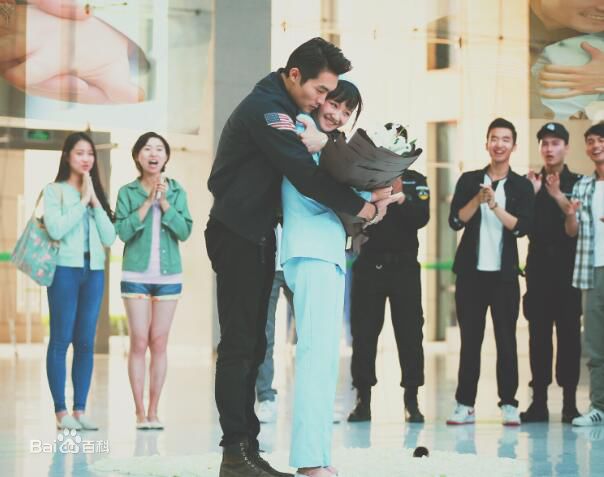 梁宝羚美人为馅前后照片