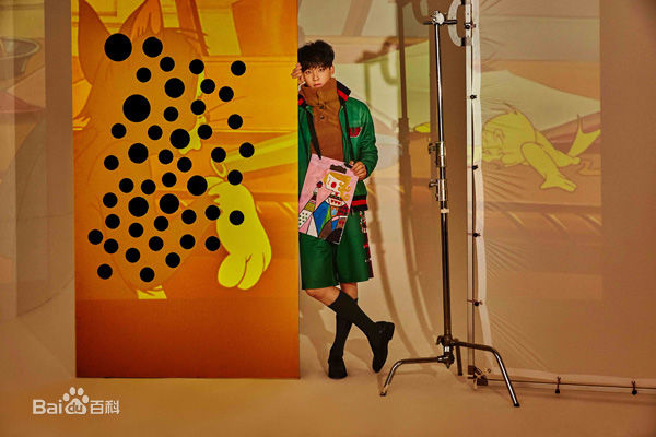 周彦辰最新时尚图集