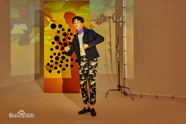 周彦辰最新时尚图集