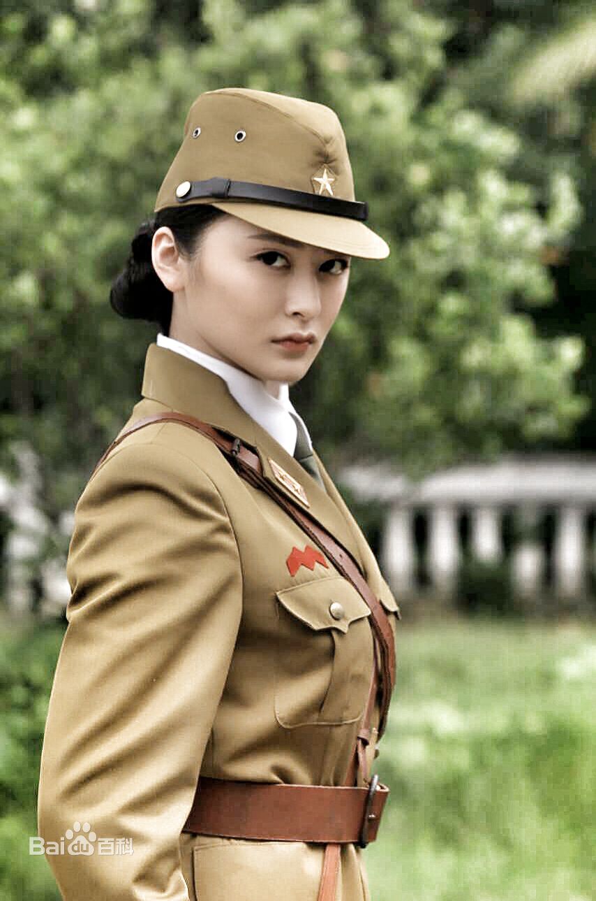 李萌萌(LiMengmeng)《枪口》饰山口美惠精选剧照