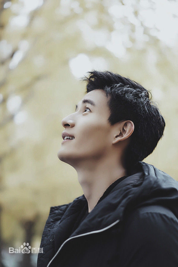 汪汐潮(Roy)生活照壁纸壁纸