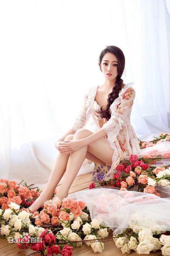 高清姜萌轩图片