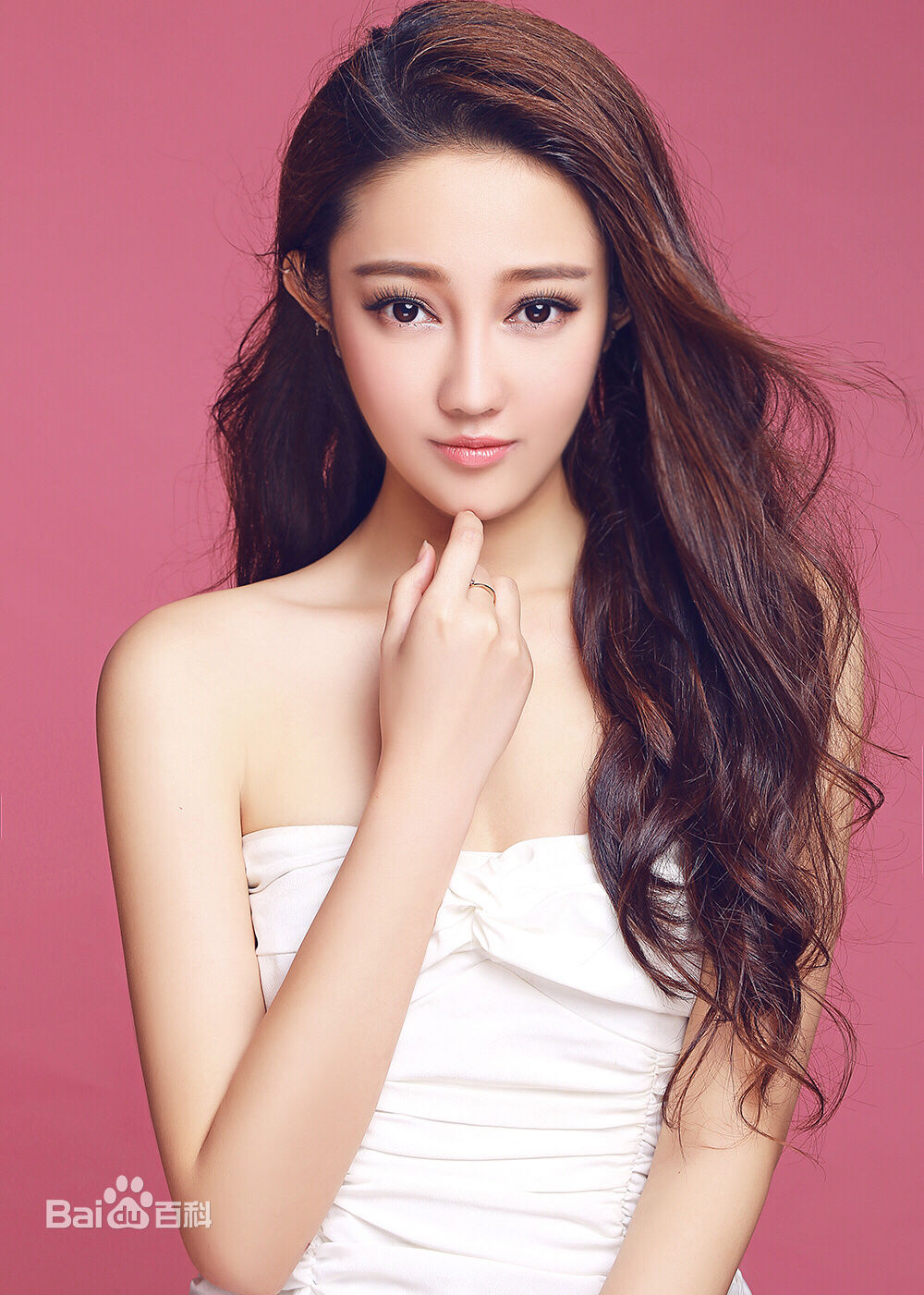 高清姜萌轩图片