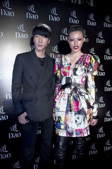 葛荟婕出席活动素颜照相册