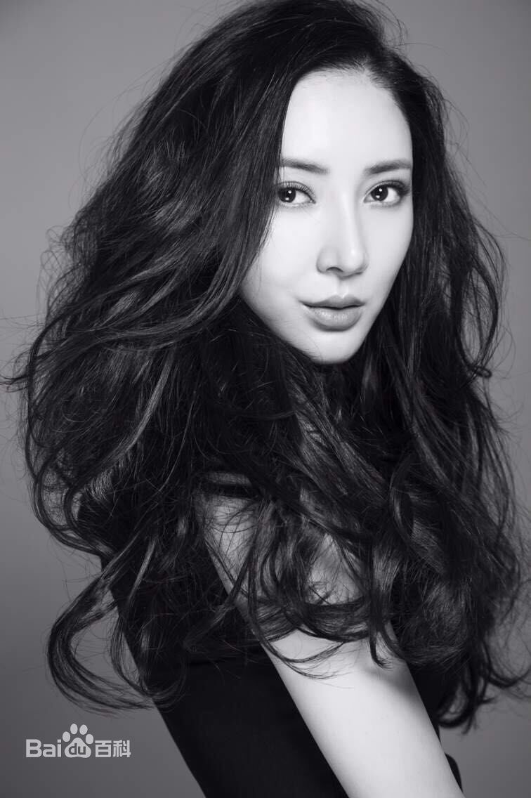 最新江琳琳(ianglinlin)性感图片