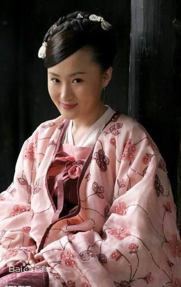 最优质牛梦尧生活照