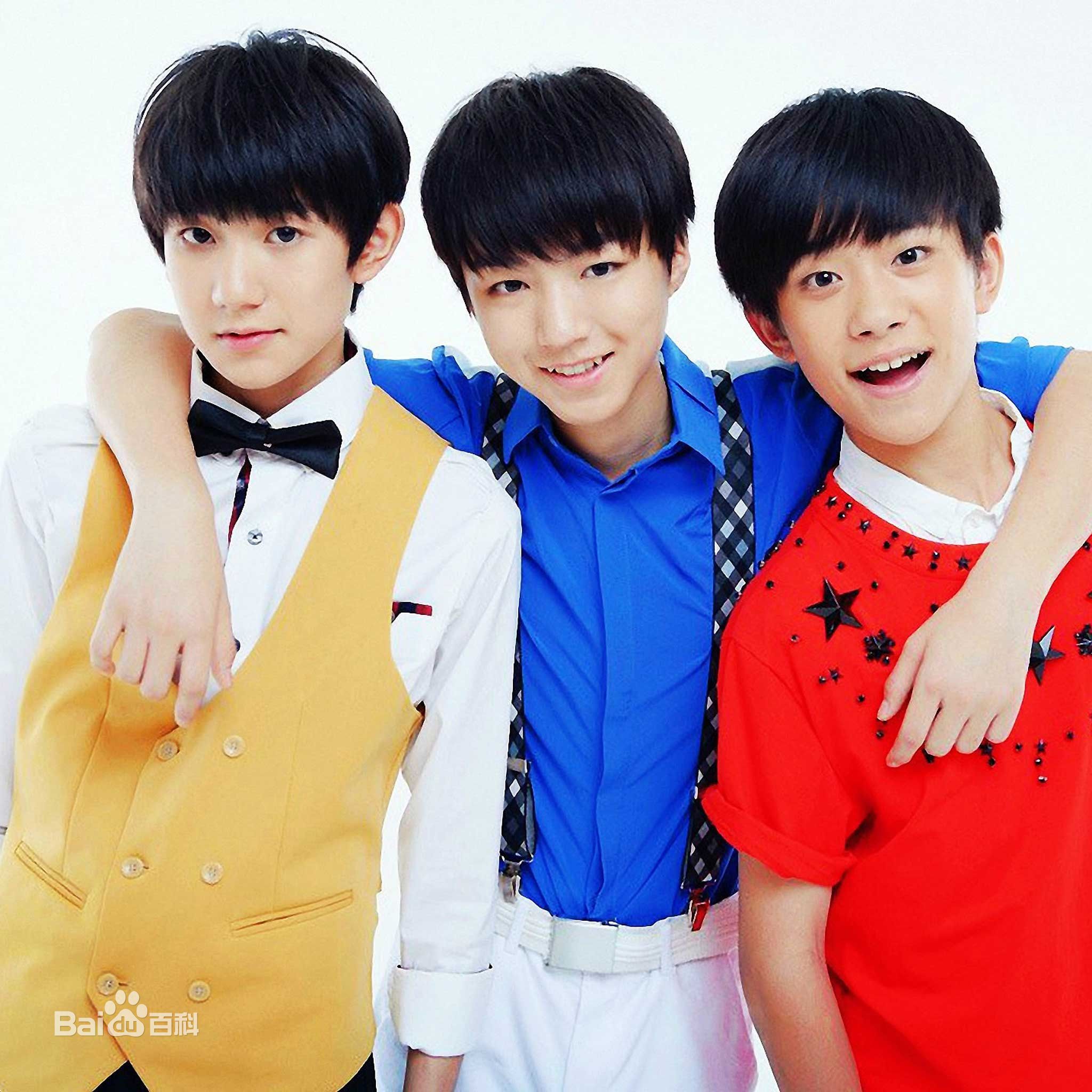 高清加油男孩组合(TFBOYS)性感图片