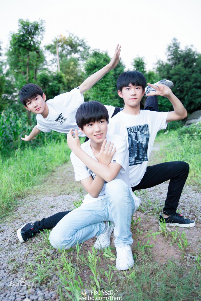 高清加油男孩组合(TFBOYS)图片