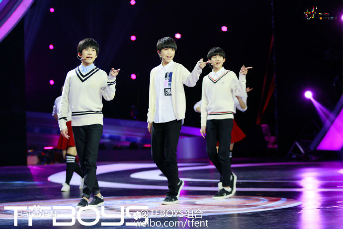 高清加油男孩组合(TFBOYS)图片