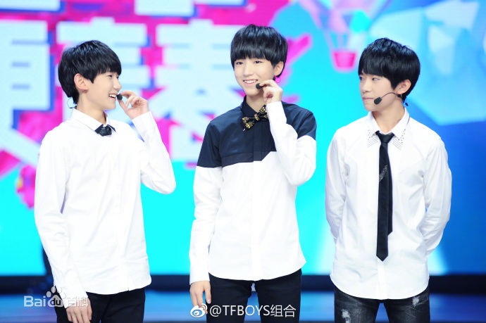 高清加油男孩组合(TFBOYS)性感图片