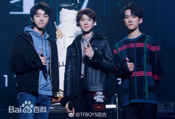 高清加油男孩组合(TFBOYS)性感图片