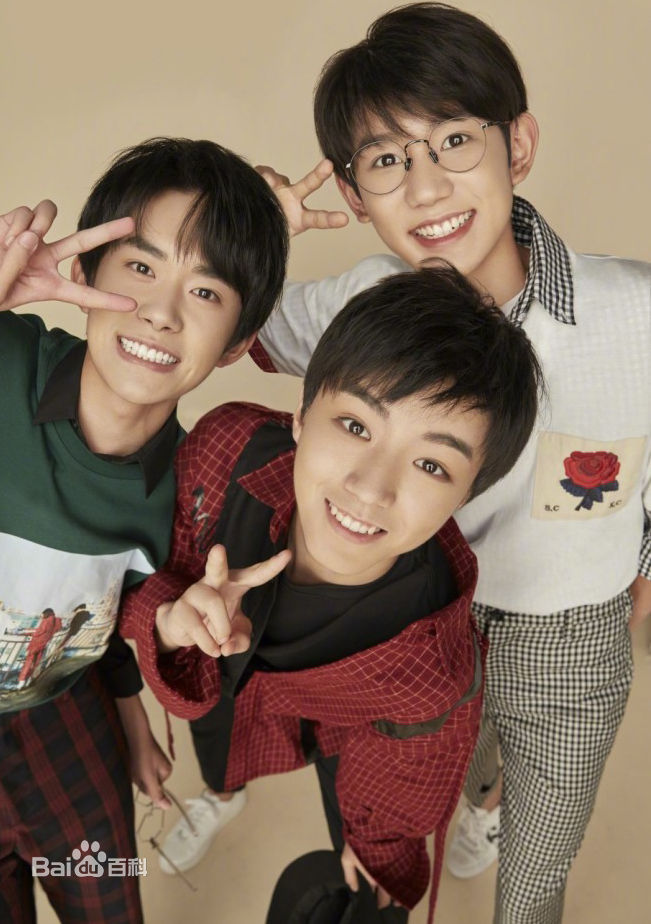 高清加油男孩组合(TFBOYS)性感图片