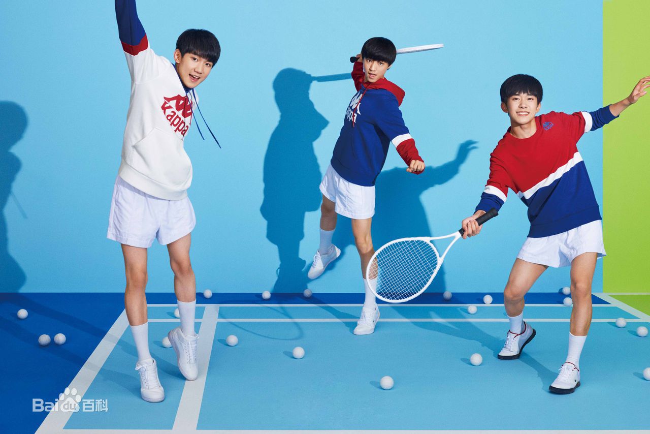 加油男孩组合(TFBOYS)在《时尚COO》等中的