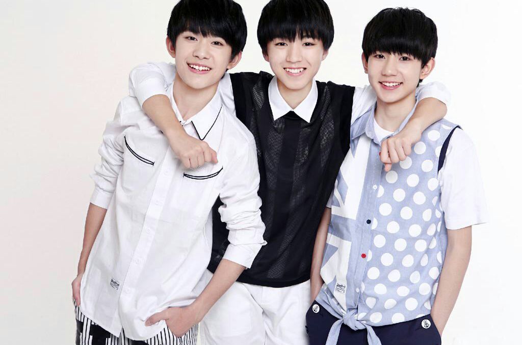 最优质加油男孩组合(TFBOYS)生活照