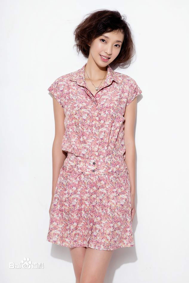 涂彦倪最新照壁纸