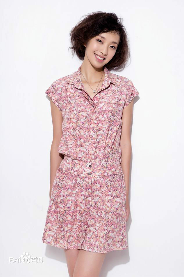 涂彦倪最新照壁纸