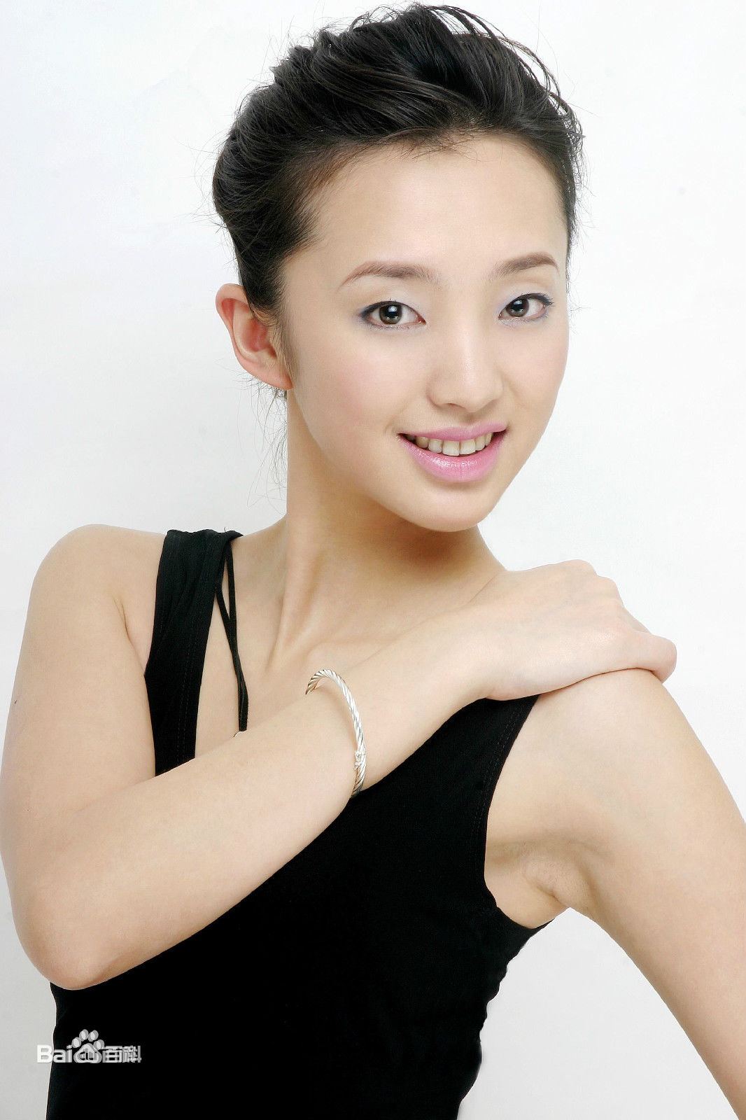 涂彦倪最新照壁纸