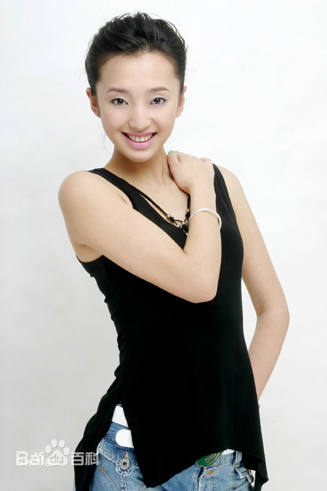 涂彦倪最新照壁纸