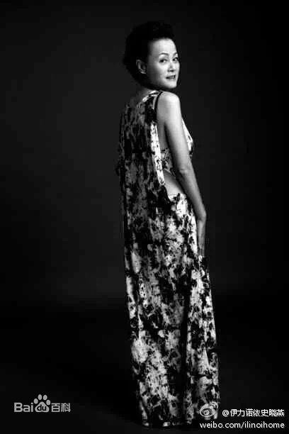 史晓燕(Celia Shi)伊力诺依董事长素颜照壁纸