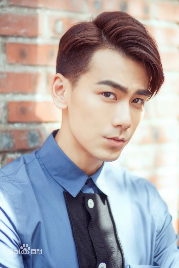 戴向宇最优质街拍