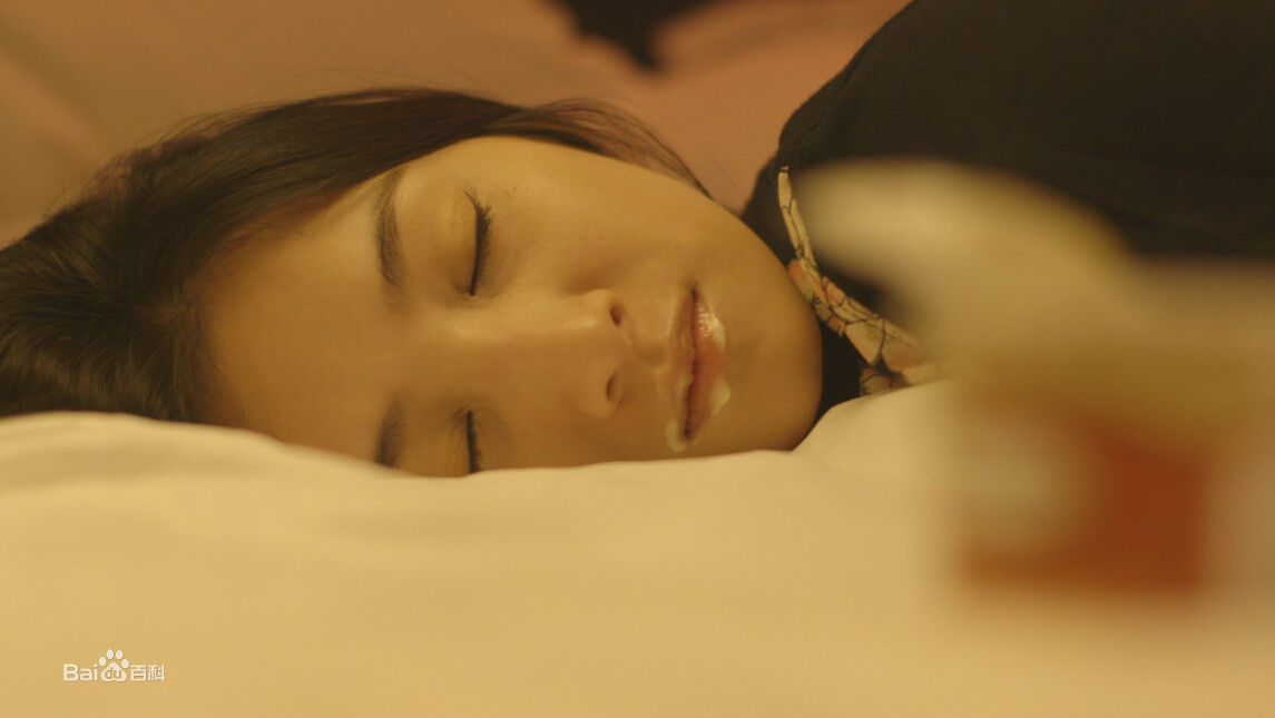 何珺老情人最优质剧照