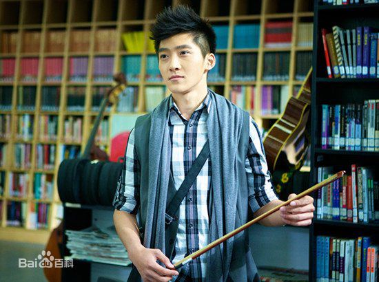 路宏电视剧《天才碰麻瓜》最新剧照