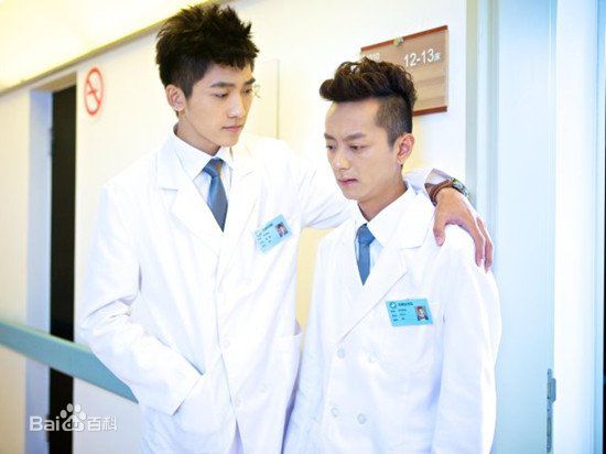 路宏电视剧《天才碰麻瓜》最新剧照