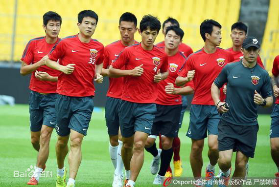 孙祥(Sun Xiang)球场上的图片图册