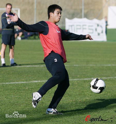 孙祥(Sun Xiang)球场上的图片图册