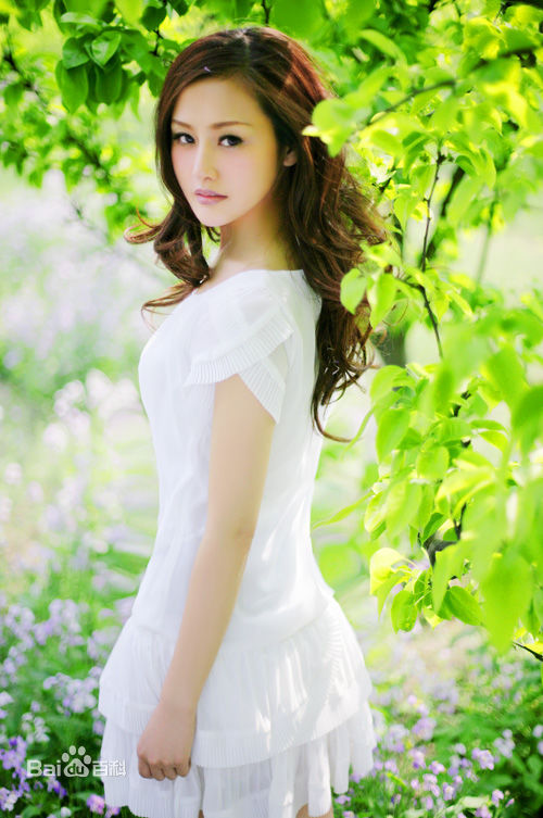 最优质邓天晴(Sunny)生活照